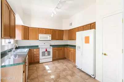 246 S Clubhouse Lane, Sierra Vista, AZ 85635 - Photo 6