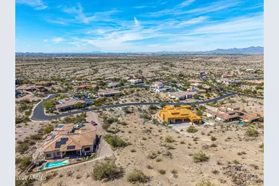 11433 S San Roberto Drive #13, Goodyear, AZ 85338 - Photo 12