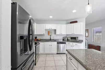 4534 E Amberwood Drive, Phoenix, AZ 85048 - Photo 10