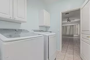 408 N Falcon Ct, Gilbert, AZ 85234 - Photo 28