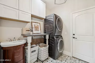 5621 E Voltaire Avenue, Scottsdale, AZ 85254 - Photo 50