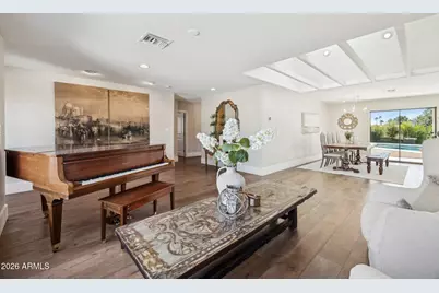 5621 E Voltaire Avenue, Scottsdale, AZ 85254 - Photo 10