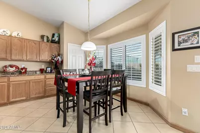 208 W Smoke Tree Road, Gilbert, AZ 85233 - Photo 14