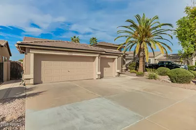 1644 E Orangewood Street, Gilbert, AZ 85296 - Photo 2