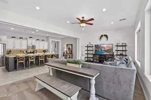 2926 E Wyatt Way, Gilbert, AZ 85297 - Photo 10