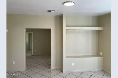 1701 E Harvard Street #Frnt HS, Phoenix, AZ 85006 - Photo 4