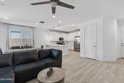 8918 W Rancho Drive, Glendale, AZ 85305 - Photo 6