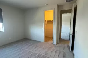 3540 E Tina Dr, Phoenix, AZ 85050 - Photo 32