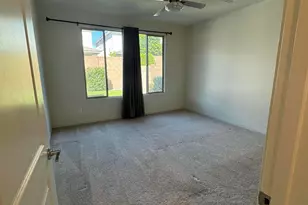 3540 E Tina Dr, Phoenix, AZ 85050 - Photo 14