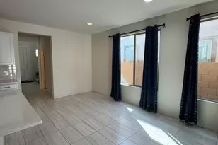 3540 E Tina Dr, Phoenix, AZ 85050 - Photo 8