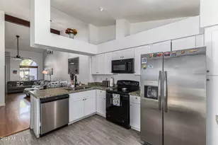 1718 S Longmore --, Mesa, AZ 85202 - Photo 8