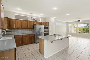 18042 N Petrified Forest Dr, Surprise, AZ 85374 - Photo 22