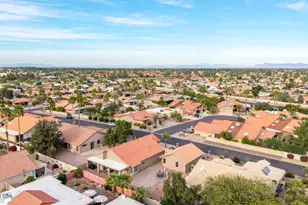 26002 S Saddletree Dr, Sun Lakes, AZ 85248 - Photo 18