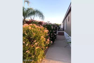 1280 N Ironwood Drive #84, Apache Junction, AZ 85120 - Photo 2