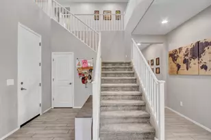 18971 W Clinton St, Surprise, AZ 85388 - Photo 32