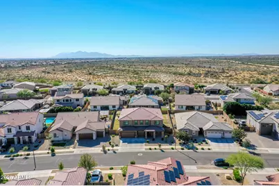 18971 W Clinton Street, Surprise, AZ 85388 - Photo 10