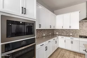 16064 W Montana De Oro Dr, Surprise, AZ 85387 - Photo 12