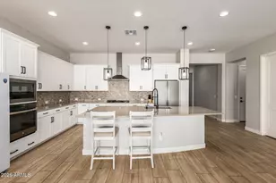 16064 W Montana De Oro Dr, Surprise, AZ 85387 - Photo 8