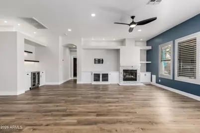 8039 W Clara Lane, Peoria, AZ 85382 - Photo 6