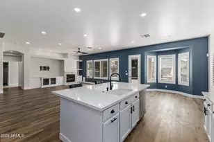 8039 W Clara Ln, Peoria, AZ 85382 - Photo 10