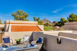 2626 E Arizona Biltmore Cir, Phoenix, AZ 85016 - Photo 14