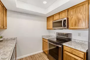 12403 W Eveningside Dr, Sun City West, AZ 85375 - Photo 10