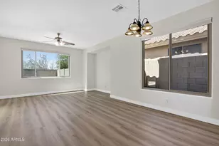 40844 N Trailhead Way, Phoenix, AZ 85086 - Photo 14
