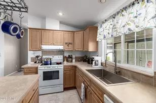 201 S Greenfield Rd, Mesa, AZ 85206 - Photo 10