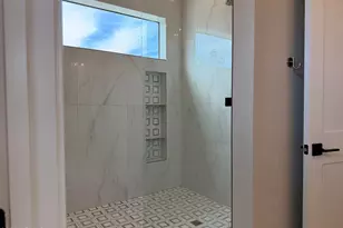 8736 E Joshua Tree Ln, Scottsdale, AZ 85266 - Photo 24