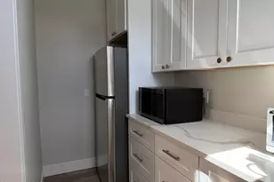 8736 E Joshua Tree Ln, Scottsdale, AZ 85266 - Photo 12