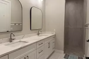 8736 E Joshua Tree Ln, Scottsdale, AZ 85266 - Photo 38