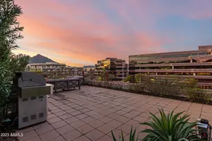 7161 E Rancho Vista Dr, Scottsdale, AZ 85251 - Photo 32