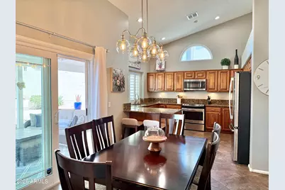 208 E South Fork Drive, Phoenix, AZ 85048 - Photo 10