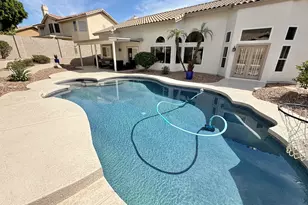 208 E South Fork Dr, Phoenix, AZ 85048 - Photo 16