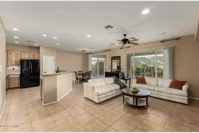 13766 W Junipero Drive, Sun City West, AZ 85375 - Photo 8