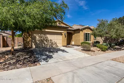 16086 W Cortez Street, Surprise, AZ 85379 - Photo 4