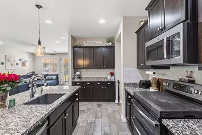 9943 W Andrea Drive, Peoria, AZ 85383 - Photo 10