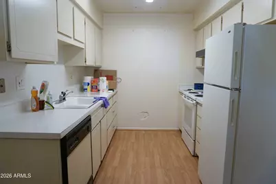 10034 W Hawthorn Drive, Sun City, AZ 85351 - Photo 18