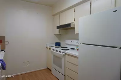 10034 W Hawthorn Drive, Sun City, AZ 85351 - Photo 20