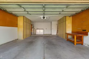 9425 W McRae Way, Peoria, AZ 85382 - Photo 14