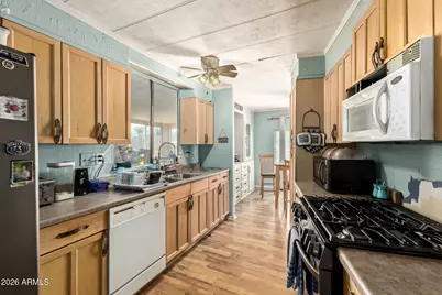 9478 E Escondido Avenue, Mesa, AZ 85208 - Photo 8