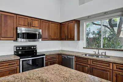 4315 E Rocky Slope Drive, Phoenix, AZ 85044 - Photo 16