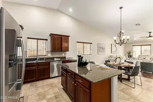 2531 E Electra Ln, Phoenix, AZ 85024 - Photo 14