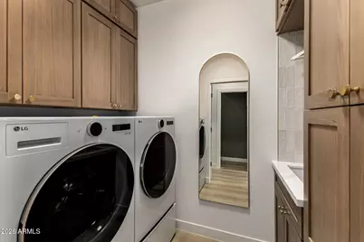 18527 W Caribbean Lane, Surprise, AZ 85388 - Photo 40