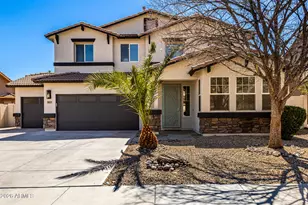 18527 W Caribbean Ln, Surprise, AZ 85388 - Photo 2