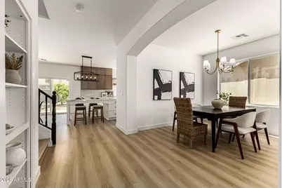 18527 W Caribbean Lane, Surprise, AZ 85388 - Photo 12