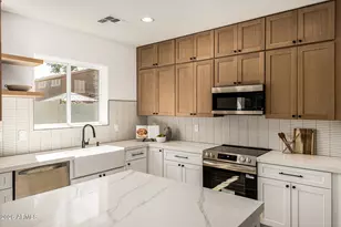 18527 W Caribbean Ln, Surprise, AZ 85388 - Photo 14