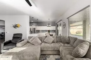 6670 W Del Rio St, Chandler, AZ 85226 - Photo 6