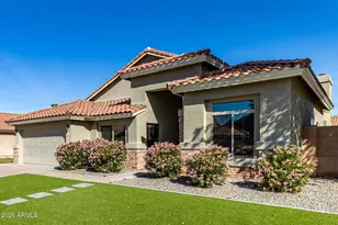 6670 W Del Rio St, Chandler, AZ 85226 - Photo 2