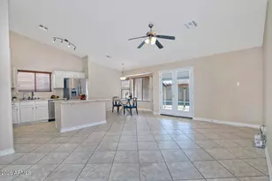 13253 W Paradise Ln, Surprise, AZ 85374 - Photo 12